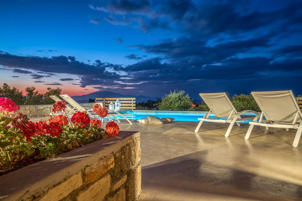 Villa Merovigli - Sea Views & Private Pool, Ideal For Large Groups, By Zantewize Tragaki Exterior foto